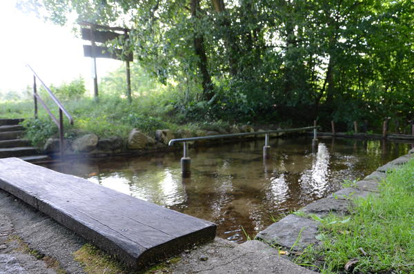 Bild vergrößern: mar_Wassertretstelle Lindenthal