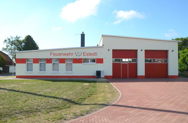 Bild vergrößern: Feuerwehrgerätehaus Estedt