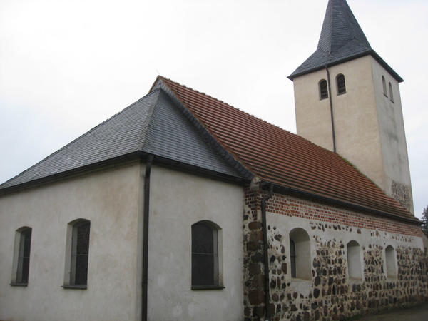 Bild vergrößern: Wollenhagen Kirche_ Foto Hansestadt Gardelegen