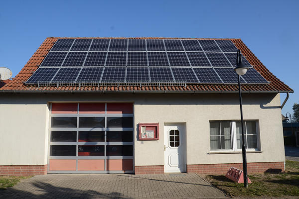 Bild vergrößern: Feuerwehrgertehaus Jerchel