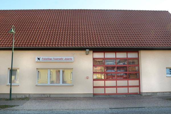 Bild vergrößern: Feuerwehrgerätehaus Jeseritz