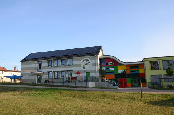 Bild vergrößern: Kinderzentrum Hellbergwichtel Estedt