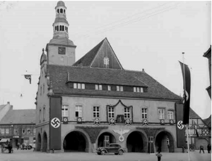 Bild vergrößern: Das Rathaus unter der NSDAP