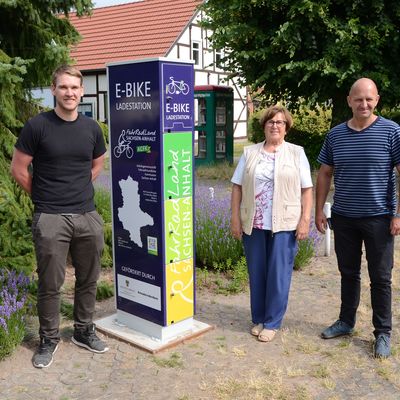 Bild vergrößern: E-Bike-Ladestation in Mieste
