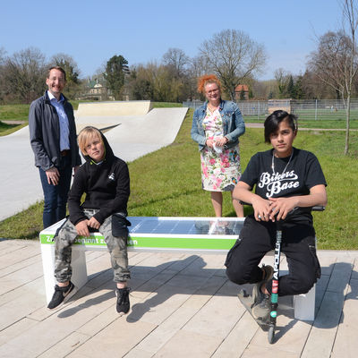Bild vergrößern: Smartbench Einweihung